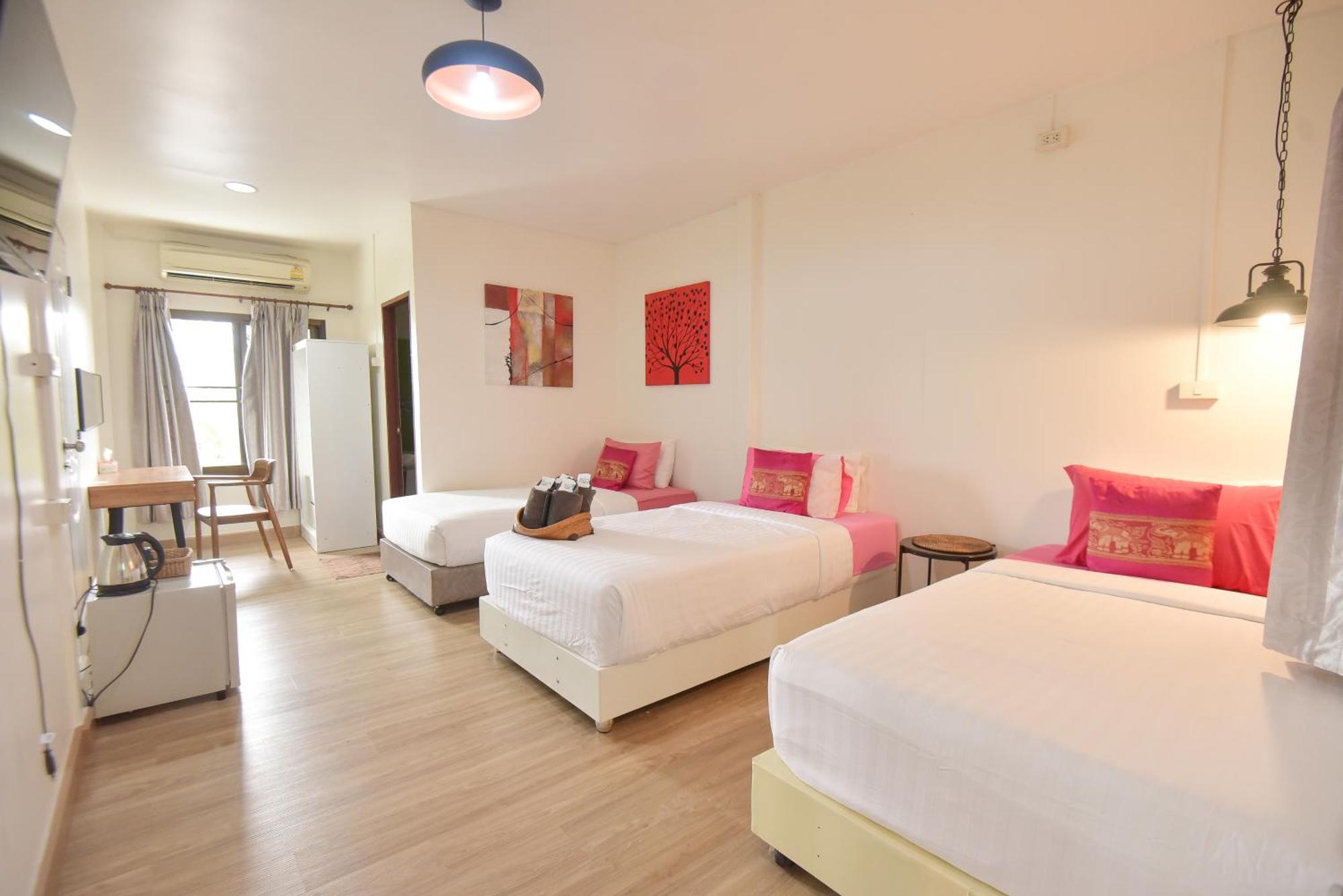 P.U. Inn Resort Аюттхая Экстерьер фото