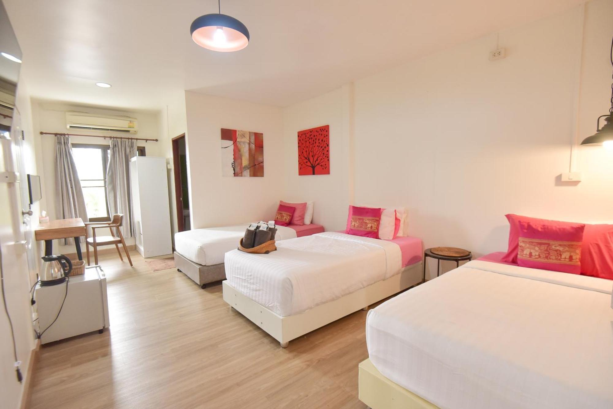 P.U. Inn Resort Аюттхая Экстерьер фото